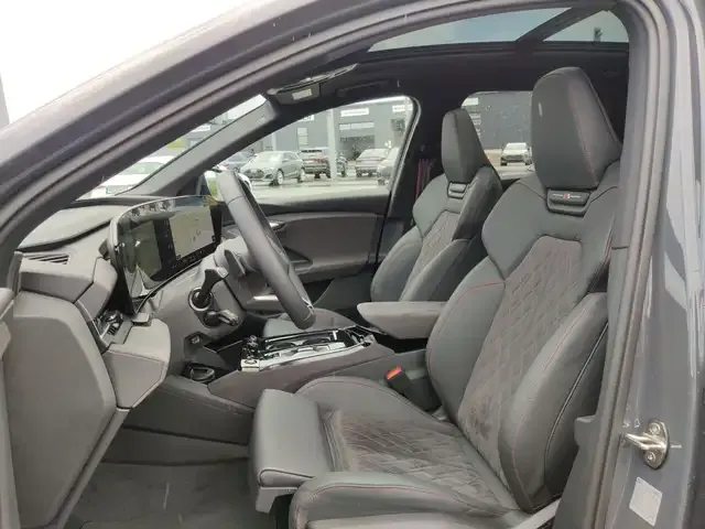 Audi SQ6