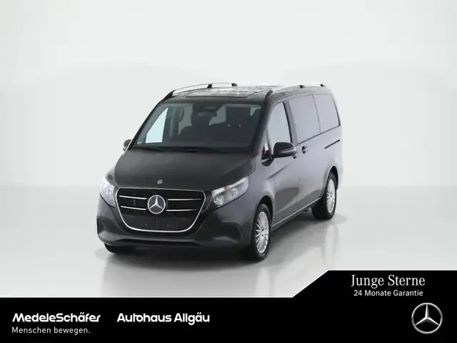 Mercedes-Benz V 220