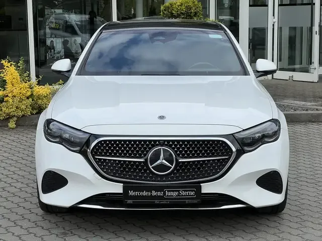 Mercedes-Benz E 400