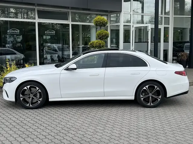 Mercedes-Benz E 400