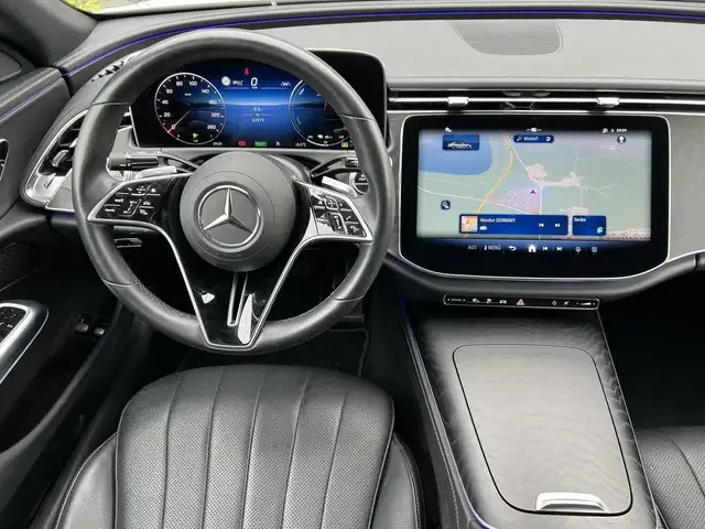 Mercedes-Benz E 400