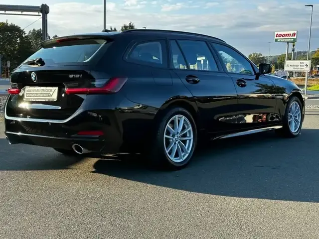 BMW 318
