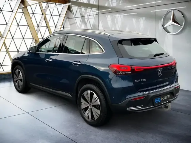 Mercedes-Benz EQA 250