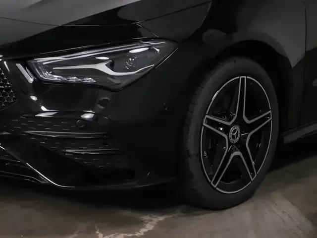 Mercedes-Benz CLA 250