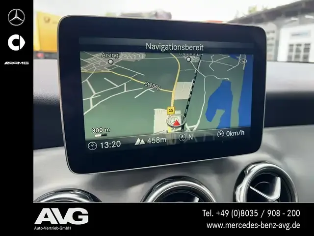 Mercedes-Benz GLA 250