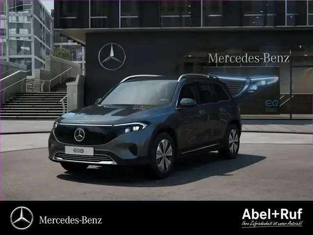 Mercedes-Benz EQB 350