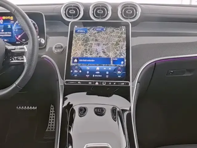 Mercedes-Benz GLC 220