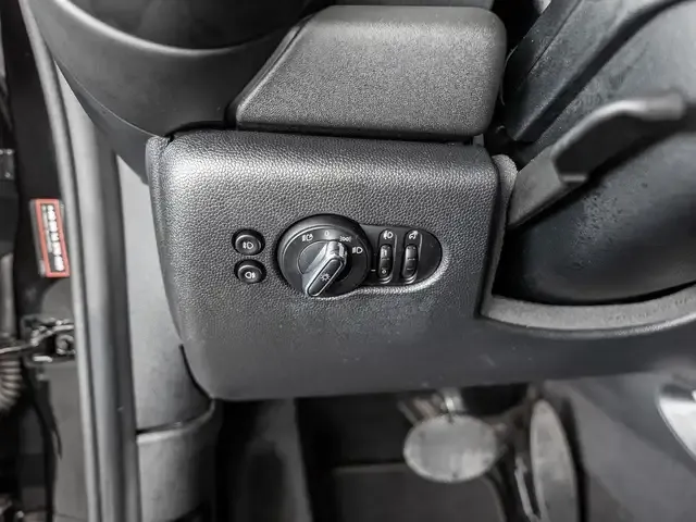 MINI Cooper C