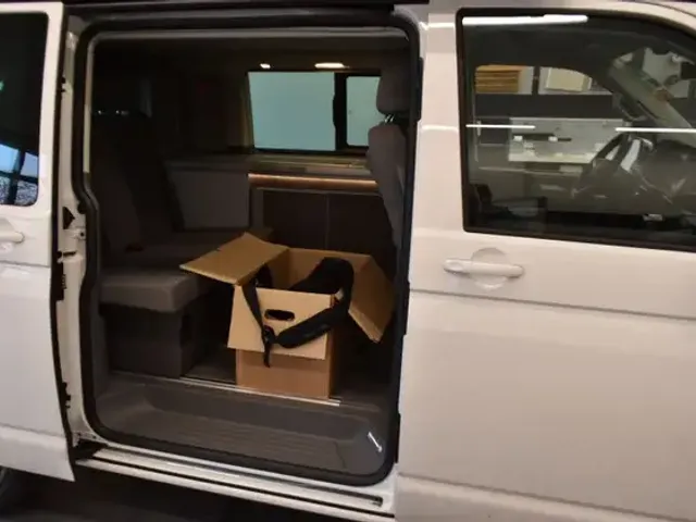 Volkswagen T6 California