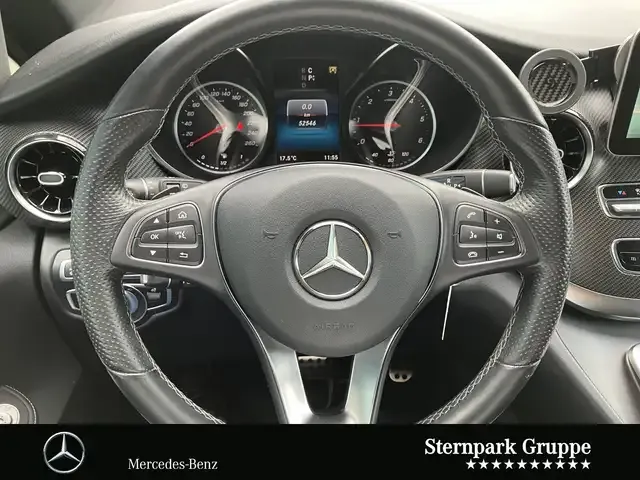 Mercedes-Benz V 250