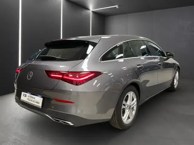 Mercedes-Benz CLA 180