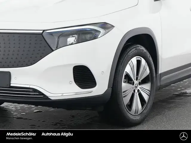 Mercedes-Benz EQA 300