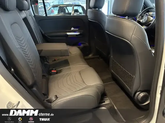 Mercedes-Benz EQB 300