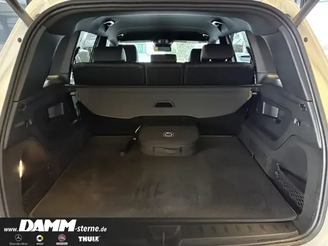 Mercedes-Benz EQB 300