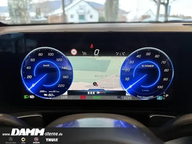 Mercedes-Benz EQB 300