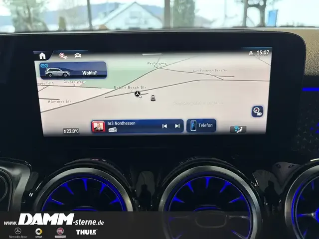 Mercedes-Benz EQB 300