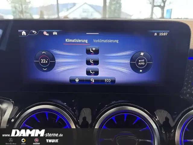 Mercedes-Benz EQB 300