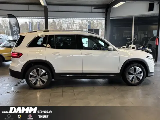 Mercedes-Benz EQB 300