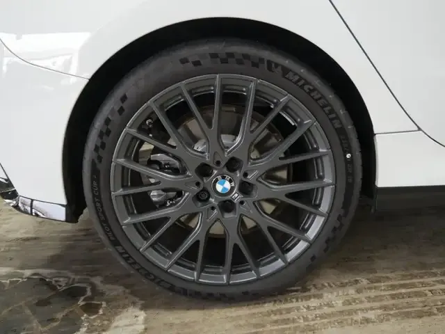 BMW 135
