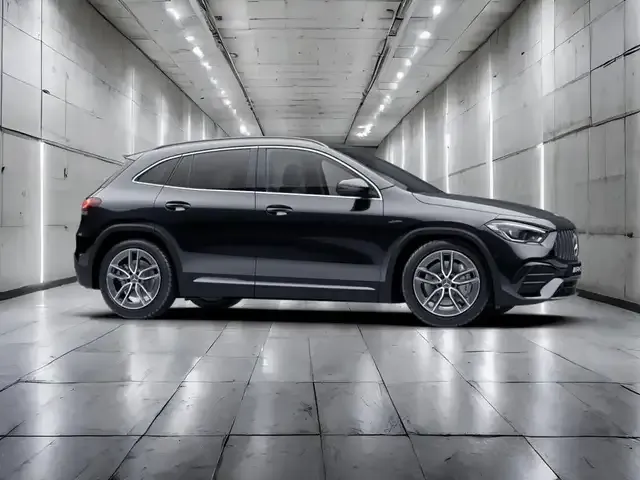 Mercedes-Benz A 35 AMG