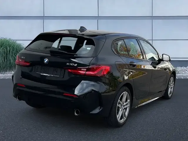 BMW 120