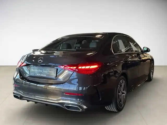 Mercedes-Benz C 220