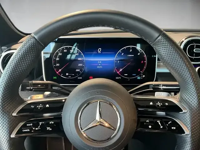 Mercedes-Benz C 220