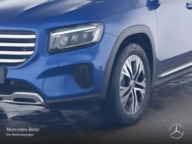 Mercedes-Benz GLB 220