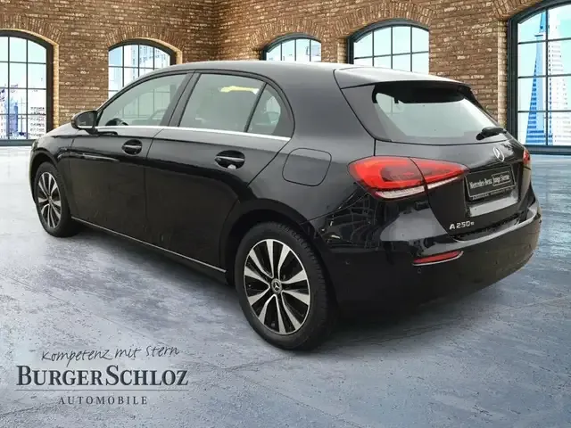 Mercedes-Benz A 250