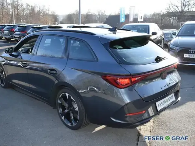CUPRA Leon