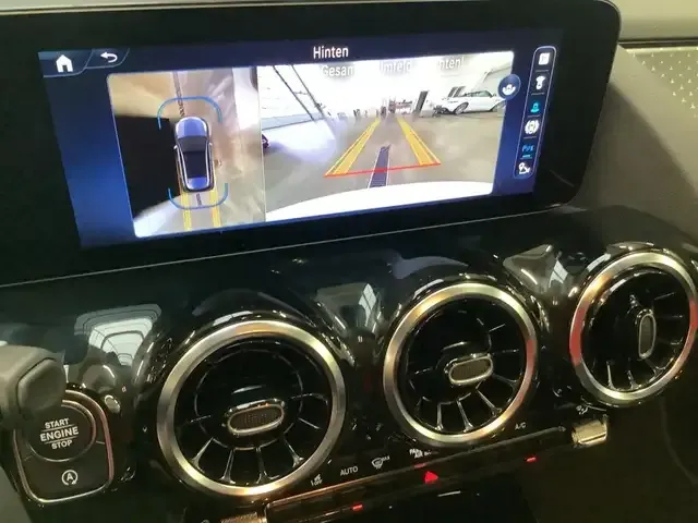 Mercedes-Benz B 200