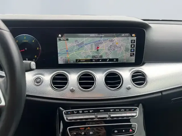 Mercedes-Benz E 400