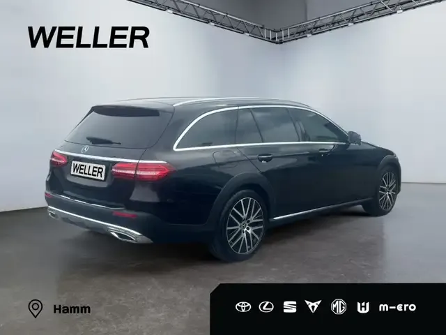 Mercedes-Benz E 400