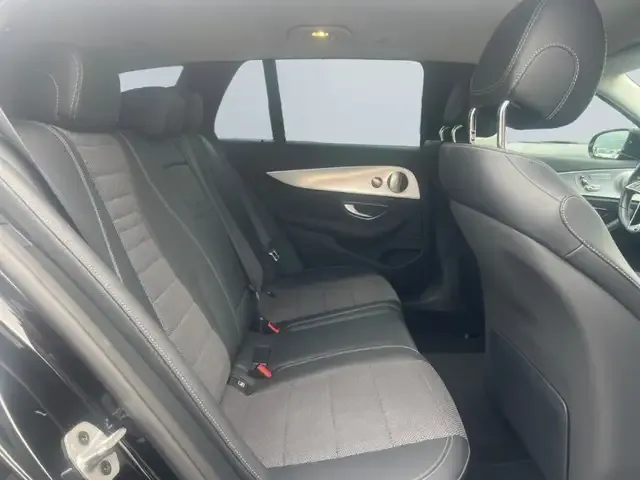 Mercedes-Benz E 400