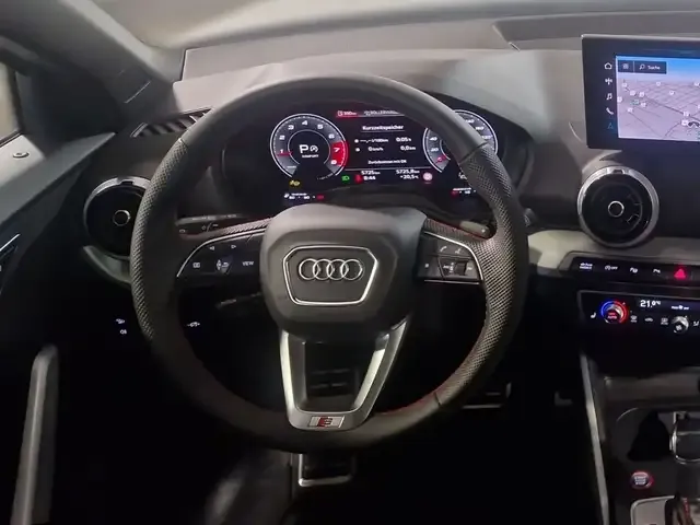 Audi SQ2