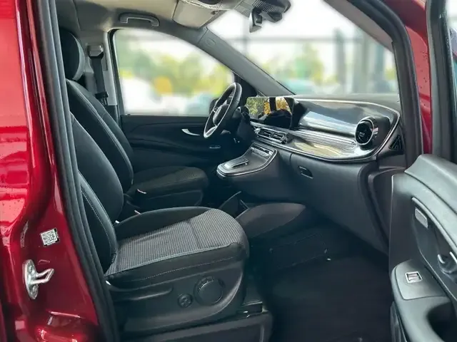 Mercedes-Benz EQV 300