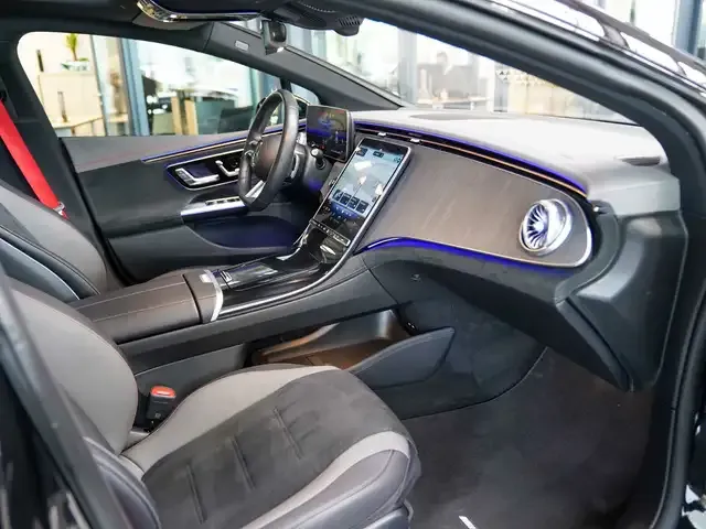 Mercedes-Benz EQE 350