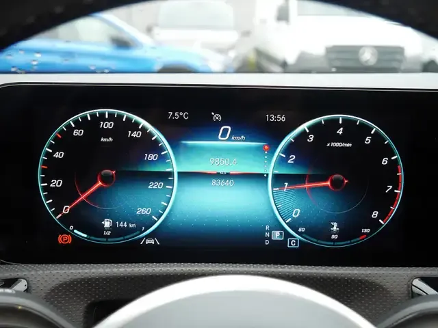 Mercedes-Benz CLA 200