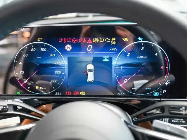 Mercedes-Benz E 220