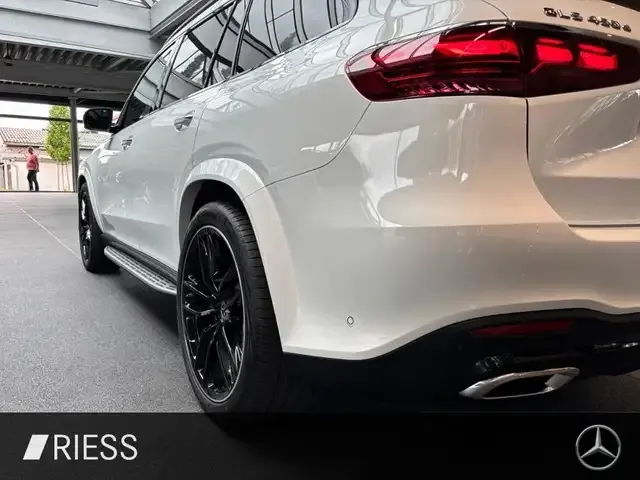 Mercedes-Benz GLS 450