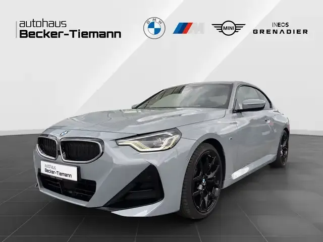 BMW 220