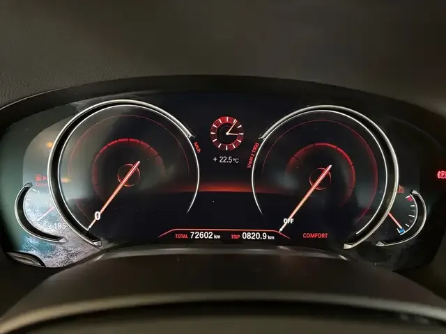 BMW 740