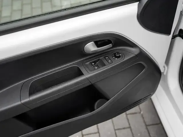 Volkswagen e-up!