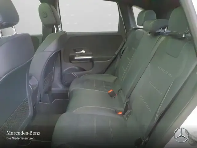 Mercedes-Benz B 250
