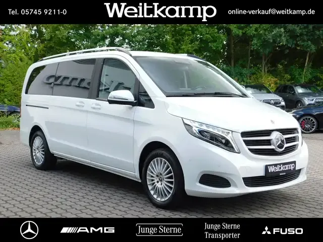 Mercedes-Benz V 220