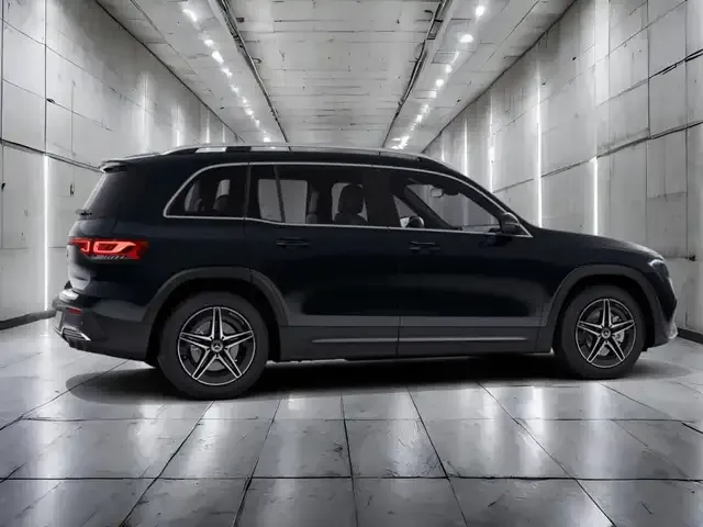 Mercedes-Benz EQB 250