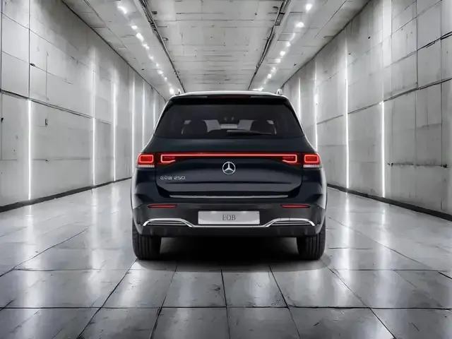 Mercedes-Benz EQB 250