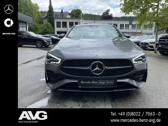 Mercedes-Benz CLA 250