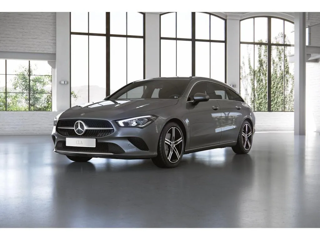 Mercedes-Benz CLA 220