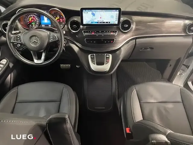 Mercedes-Benz V 250
